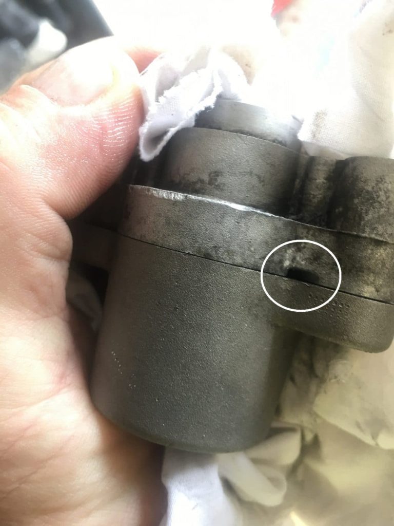 take leaking brembo cylinder from its mount